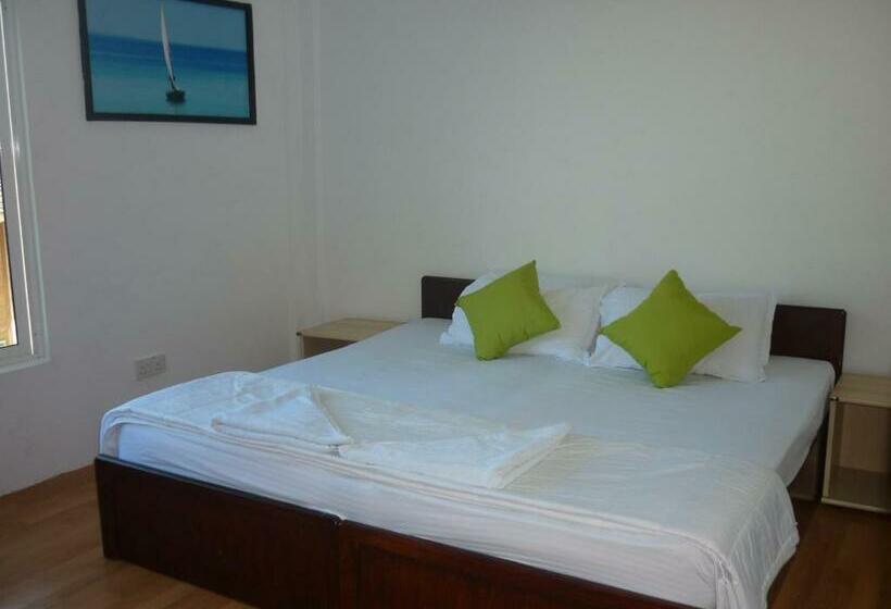 اتاق استاندارد, Batuta Maldives Surf View