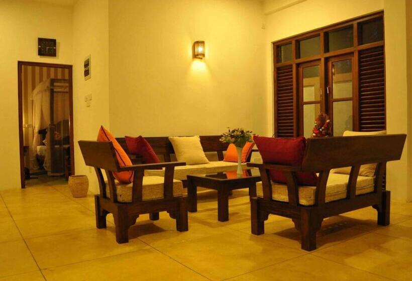 اتاق استاندارد, Helis Place