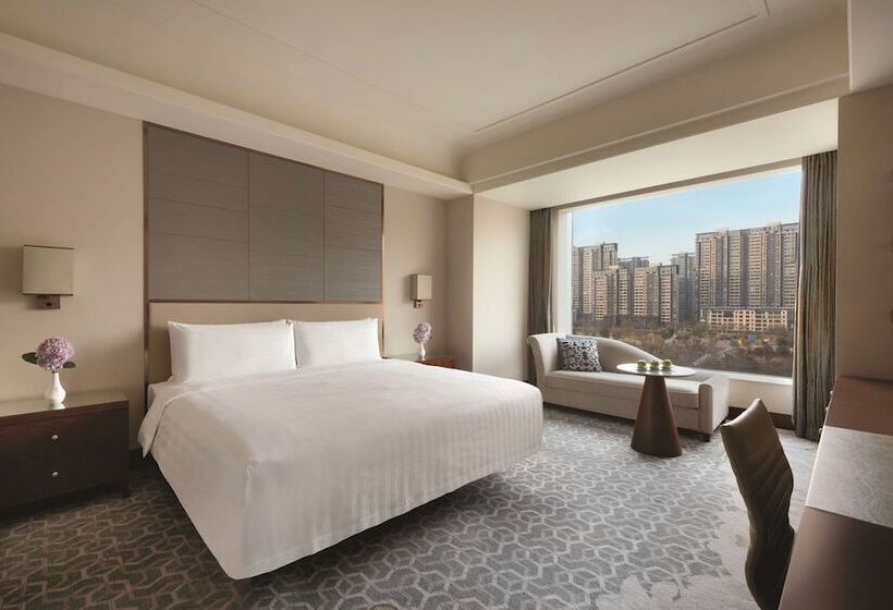 اتاق لوکس با چشم‌انداز باغ, Shangrila Tangshan