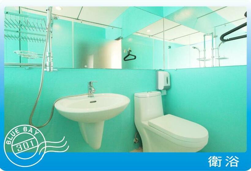 اتاق استاندارد با بالکن و چشم‌انداز دریا, Kenting Blue Bay Inn