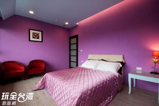 اتاق لوکس با چشم‌انداز دریا, Good Time B&b
