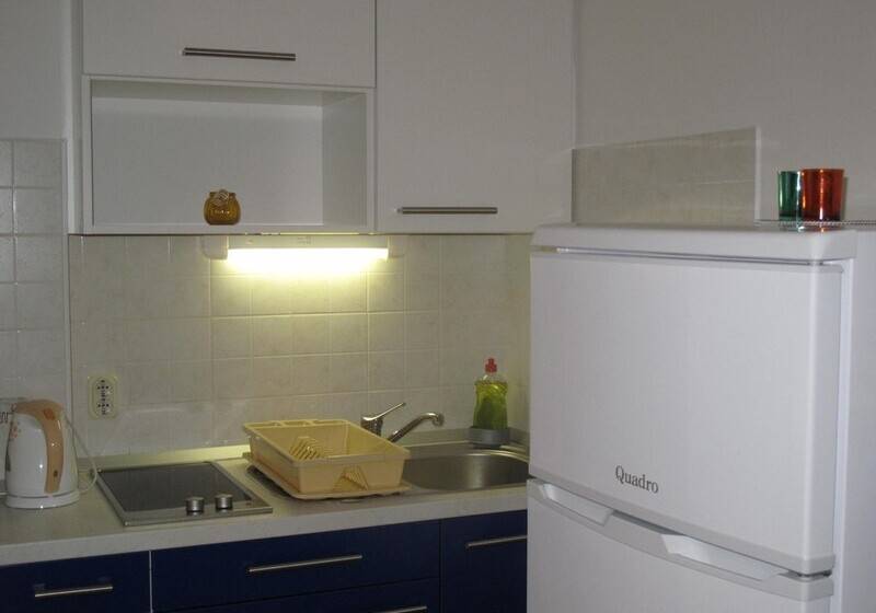 آپارتمان 1 خوابه, Apartments Mia