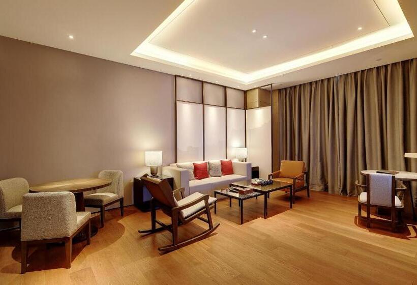 سوییت اجرایی, Dongguan Dongcheng International Hotel   Free Shuttle Bus To Canton Fair Exhibition Center During Ca