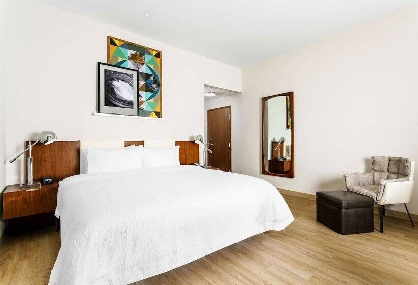 اتاق استاندارد با تخت دوبل, Hampton Inn & Suites Santa Monica