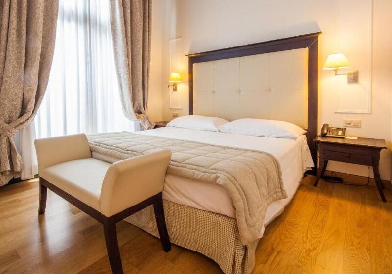 اتاق استاندارد با تخت بزرگ, Hampton Inn & Suites Santa Monica