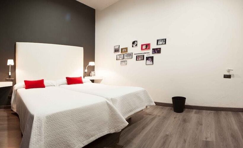 اتاق استاندارد با سرویس بهداشتی مشترک, Ritual Alameda Sevilla