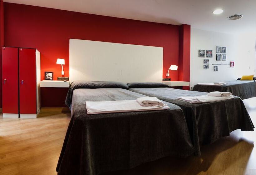 اتاق استاندارد با سرویس بهداشتی مشترک, Ritual Alameda Sevilla