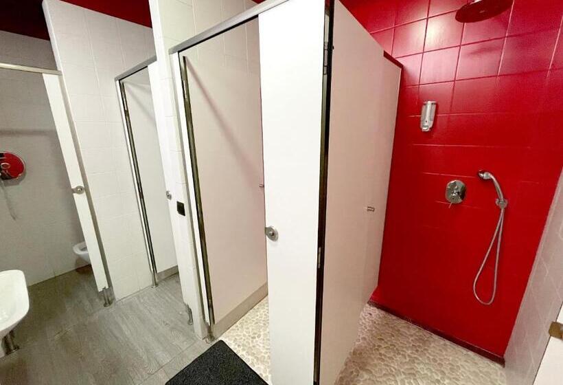 اتاق استاندارد با سرویس بهداشتی مشترک, Ritual Alameda Sevilla
