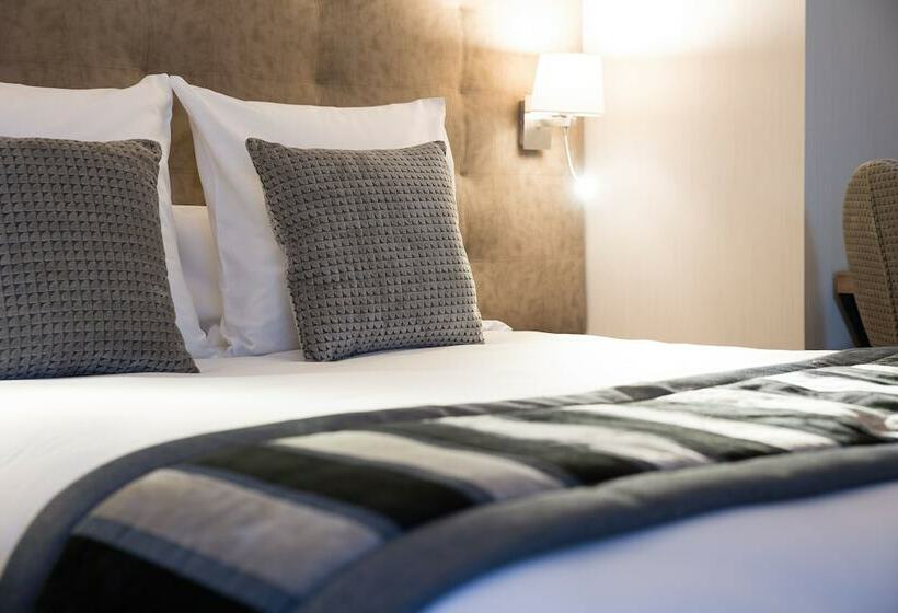 اتاق لوکس, Le Rive Droite & Spa