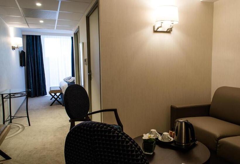 سوییت پرستیژ, Le Rive Droite & Spa