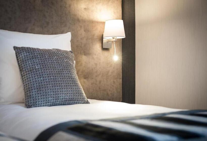 اتاق لوکس, Le Rive Droite & Spa