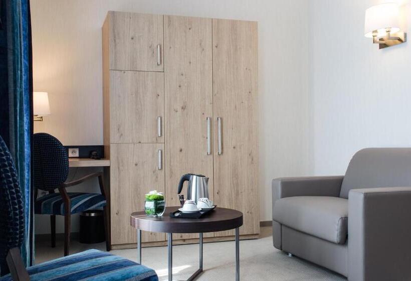 اتاق لوکس, Le Rive Droite & Spa