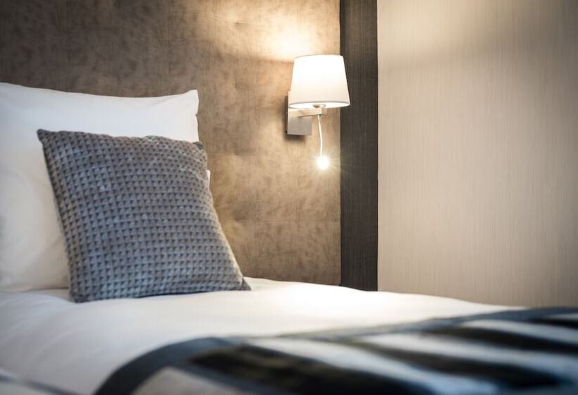 اتاق لوکس, Le Rive Droite & Spa