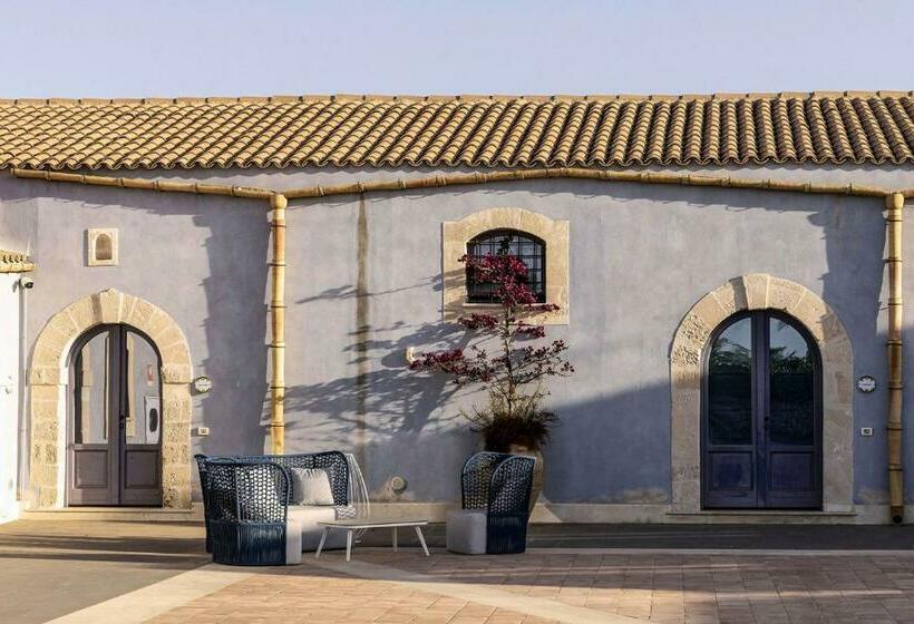 سوییت جونیور, Masseria Del Carrubo