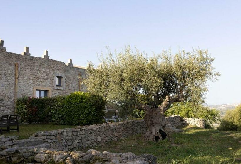 سوییت خانوادگی, Masseria Del Carrubo