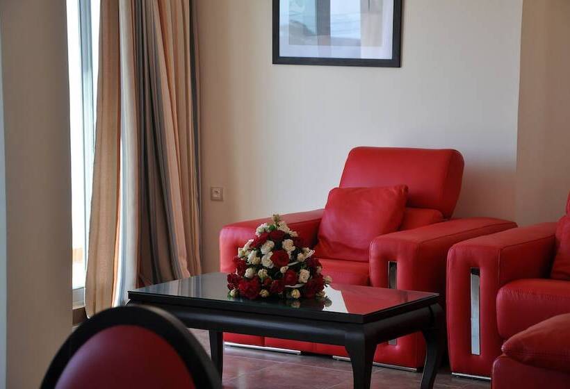 4 Bedroom Apartment, Mnar Castle