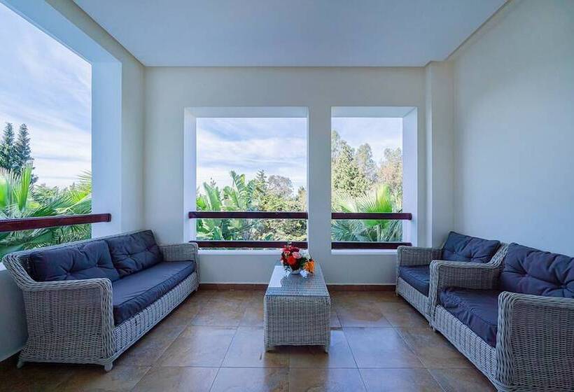 2 Bedroom Apartment Garden View, Mnar Castle