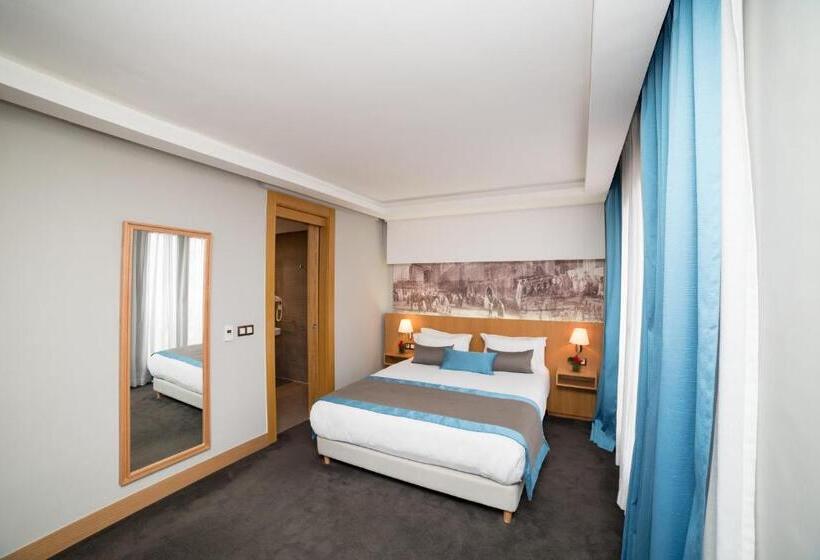 سوییت جونیور, Onomo Hotel Rabat Terminus