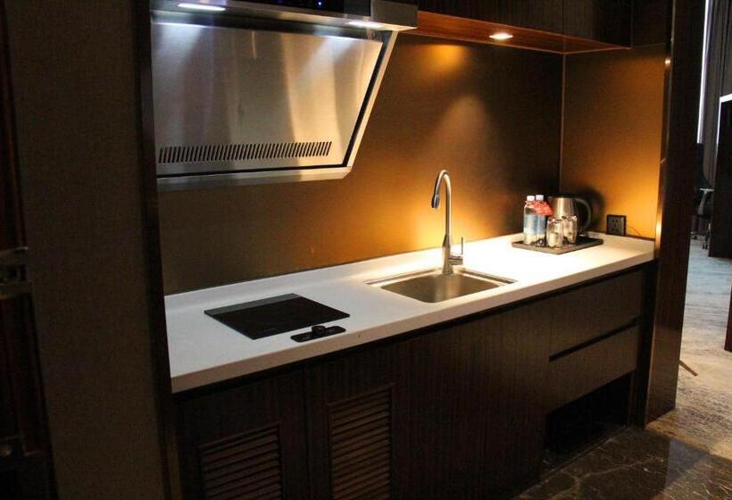 سوییت خانوادگی, Ramada Foshan Shunde