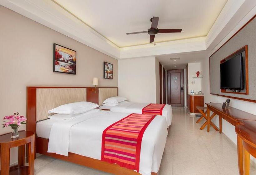 اتاق سوپریور با تخت بزرگ, Sanya Seacube Holiday