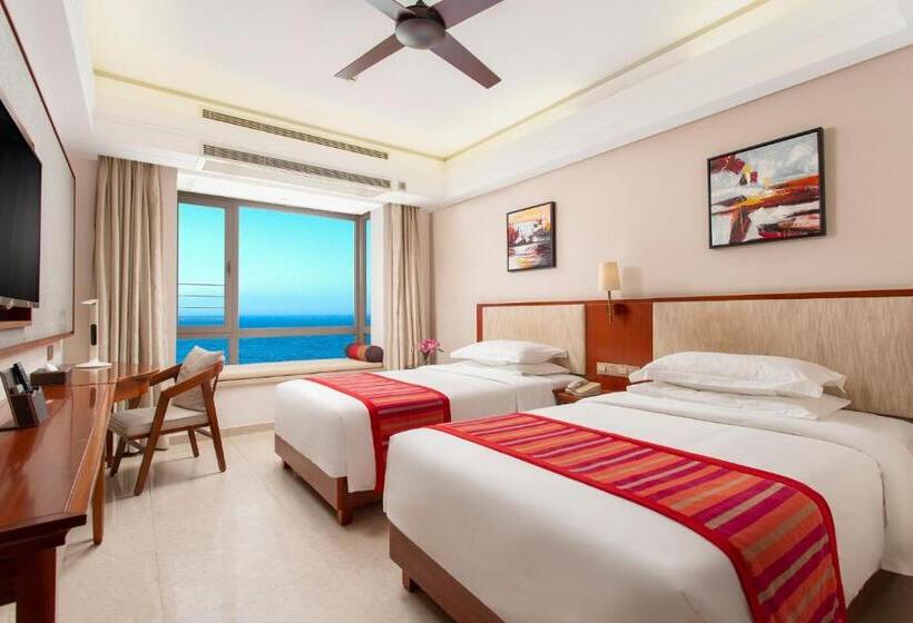 اتاق سوپریور با تخت بزرگ, Sanya Seacube Holiday