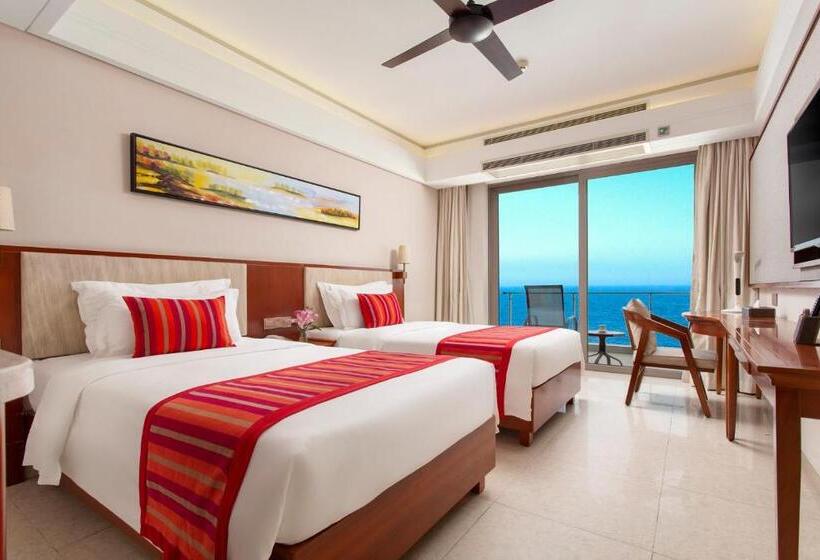 اتاق لوکس با تخت بزرگ, Sanya Seacube Holiday