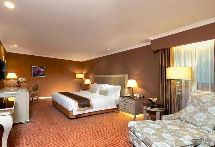 اتاق استاندارد با تخت بزرگ, Similan Hotel Zhuhai Gongbei Port