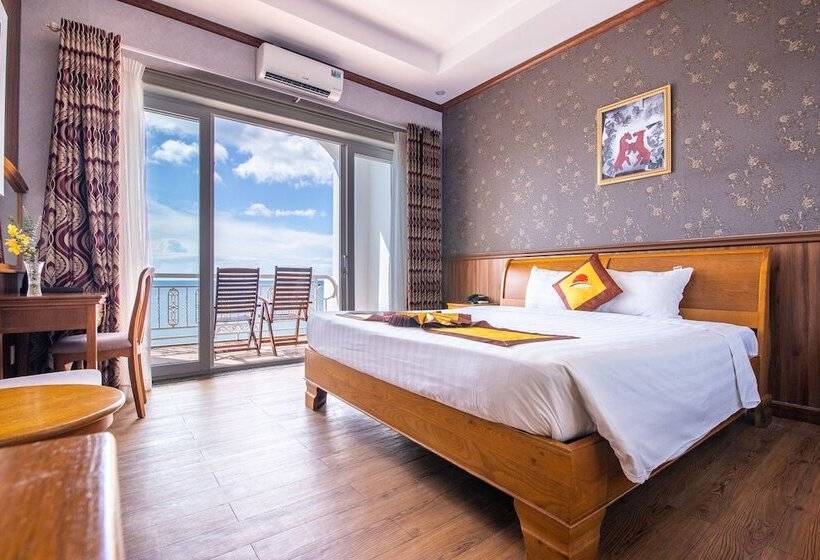 اتاق لوکس با چشم‌انداز دریا, Sun Viet Resort Phu Quoc