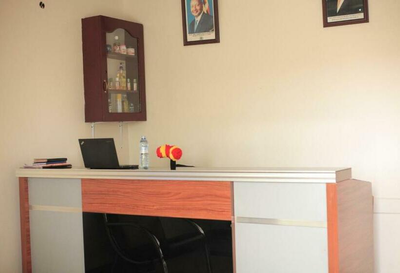 اتاق استاندارد, Emmas  Guest House