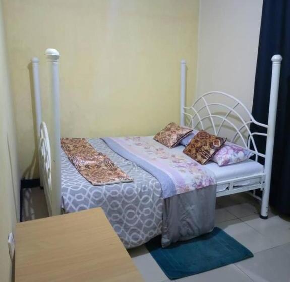 اتاق استاندارد, Emmas  Guest House