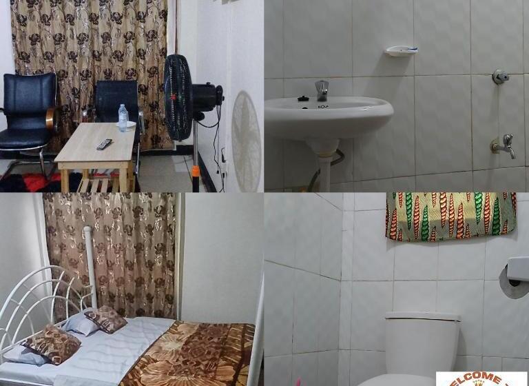 اتاق استاندارد سه نفره, Emmas  Guest House
