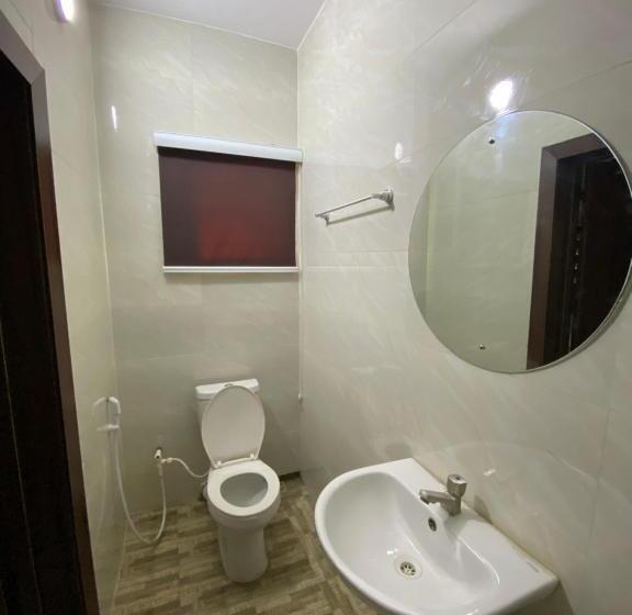 سوییت اجرایی, Mok Apartments & Suites