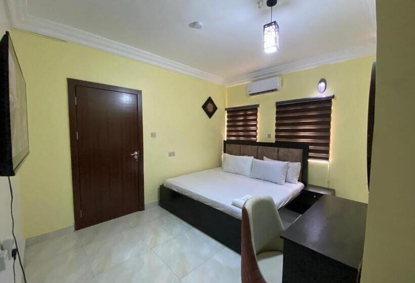 سوییت اجرایی, Mok Apartments & Suites