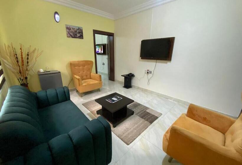 سوییت اجرایی, Mok Apartments & Suites