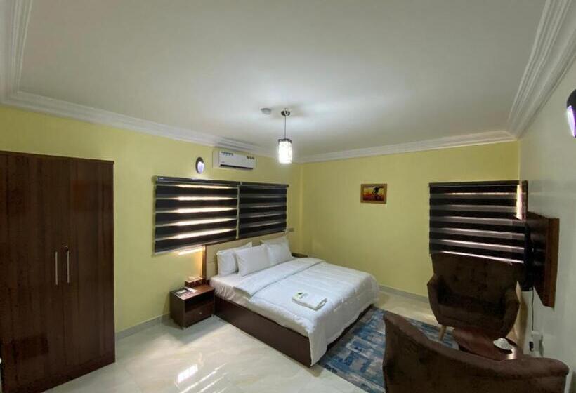 اتاق استاندارد, Mok Apartments & Suites