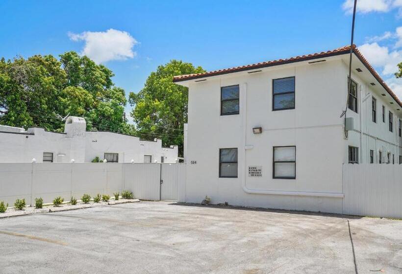 آپارتمان لوکس 1 خوابه, Wynwood Apts Boutique