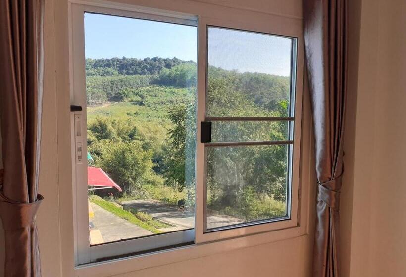 اتاق استاندارد با چشم‌انداز کوهستان, จริงใจโฮม เขาค้อ