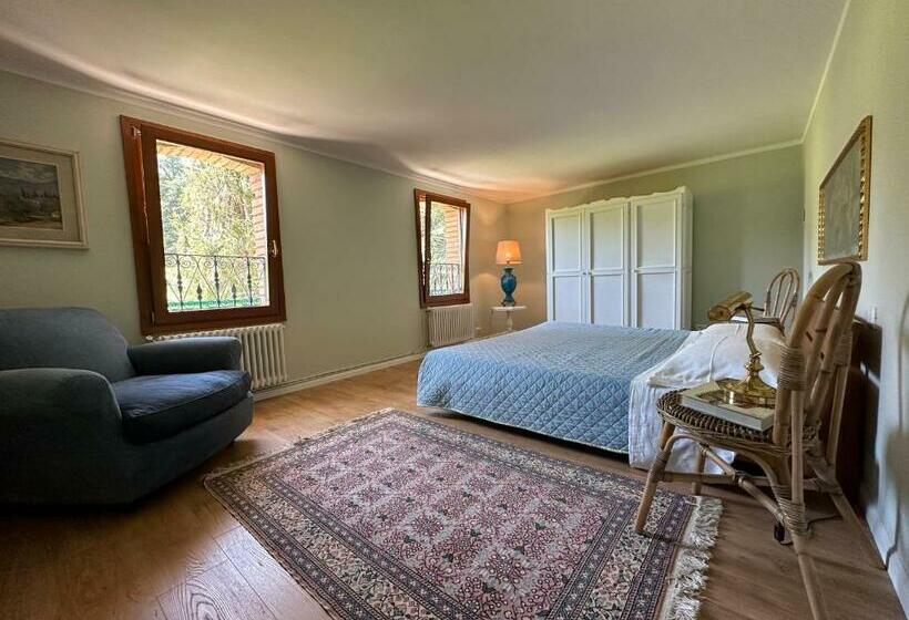 اتاق لوکس, Eco Farm   La Cavallina