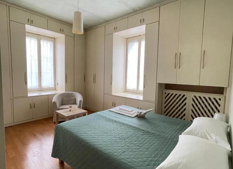 اتاق استاندارد با چشم‌انداز باغ, Villa Peonia Parma