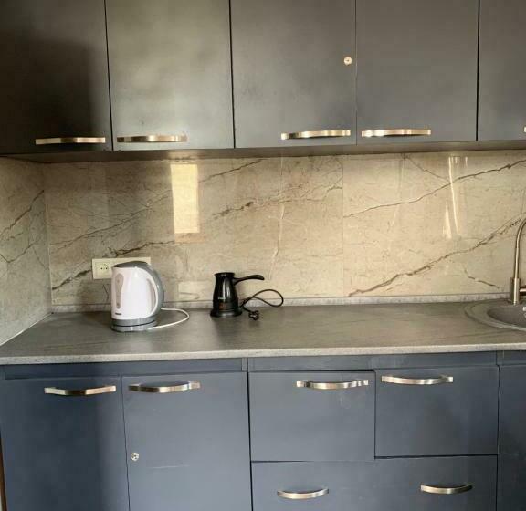 اتاق استاندارد, Dendrobak Guesthouse