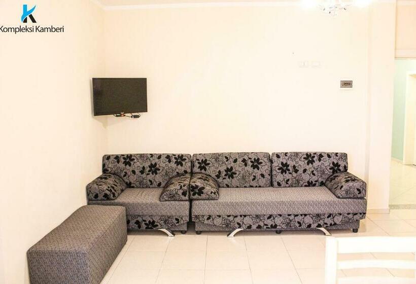 اتاق خانوادگی, Kamberi Hotel & Apartments