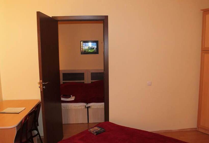 اتاق استاندارد چهار تخته, Villa Vita Bakuriani