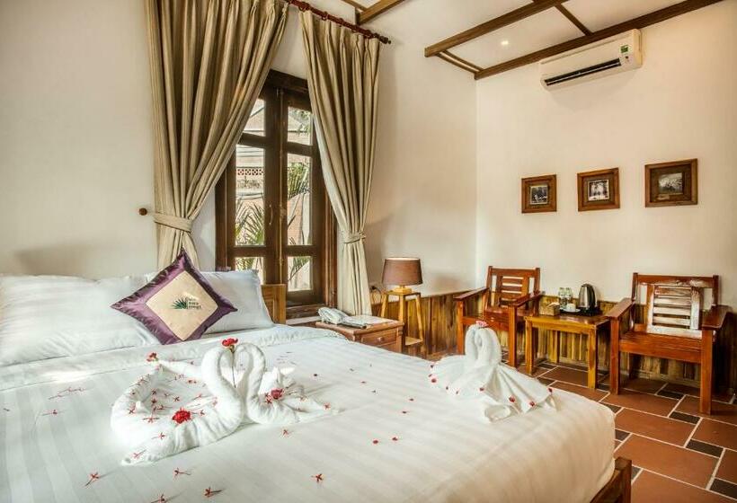 ویلای استاندارد با چشم‌انداز باغ, Palm Hills Resort