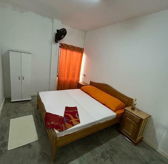 اتاق استاندارد, Hostel Suriname