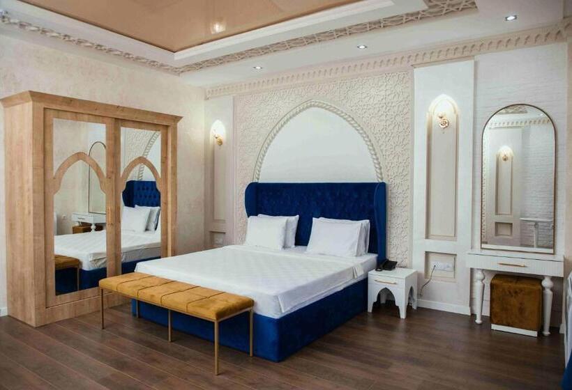 اتاق سوپریور با تخت بزرگ, Antalya Grand Palace