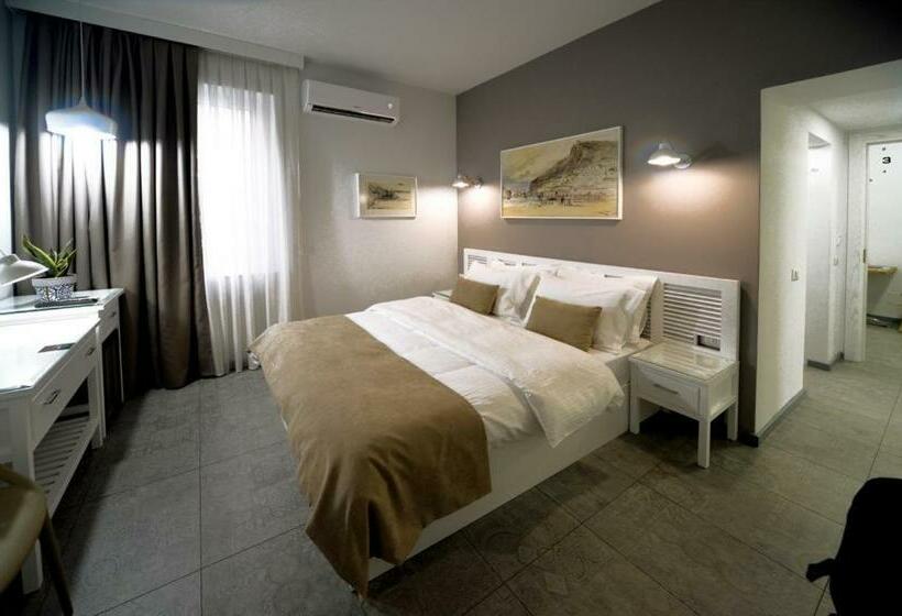 اتاق استاندارد با بالکن, Konak Rooms L Skanderbeg Square