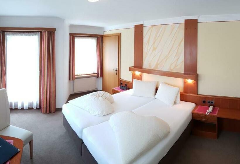 Quarto Estandar com Sacada, Soliva Hotel & Apartments