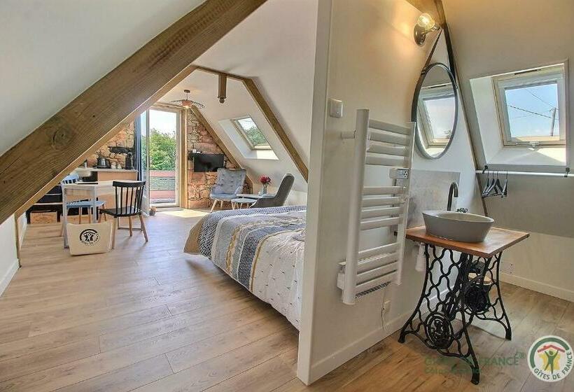 اتاق لوکس, Chambre De Kergomar
