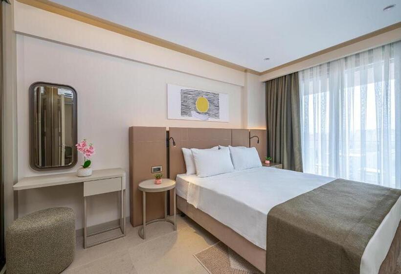 آپارتمان 1 خوابه, Casamax Suites