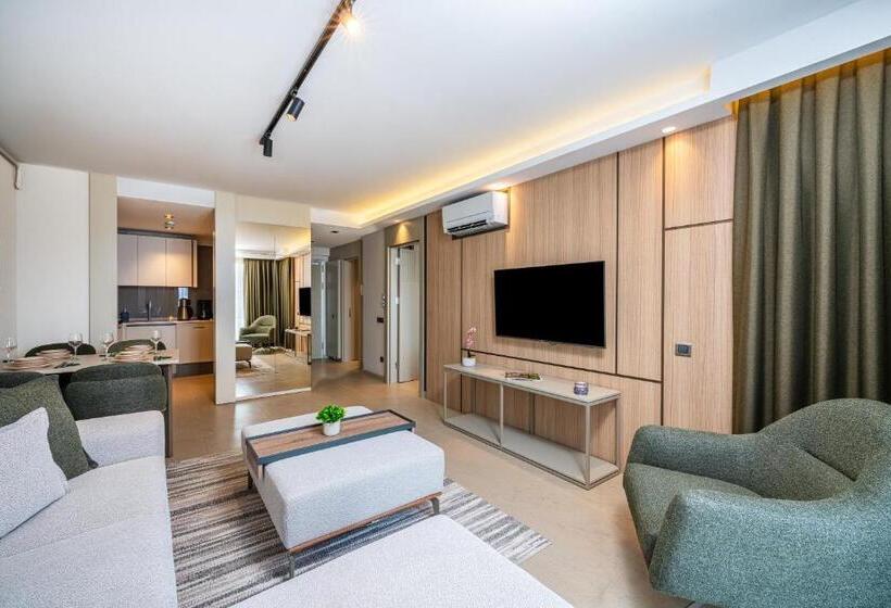 آپارتمان 1 خوابه, Casamax Suites